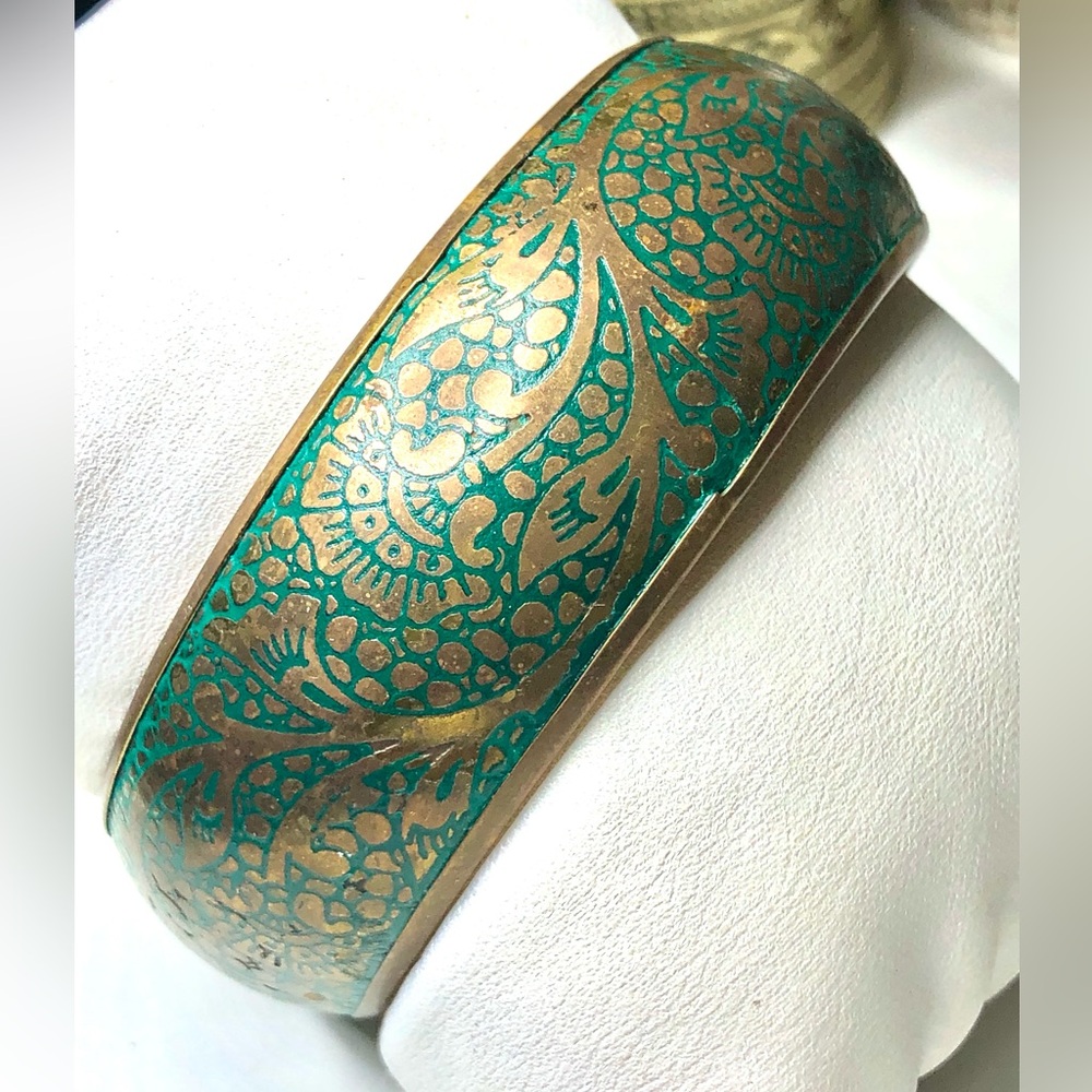 Vintage Turquoise and Brass Etched Bangle Bracelet